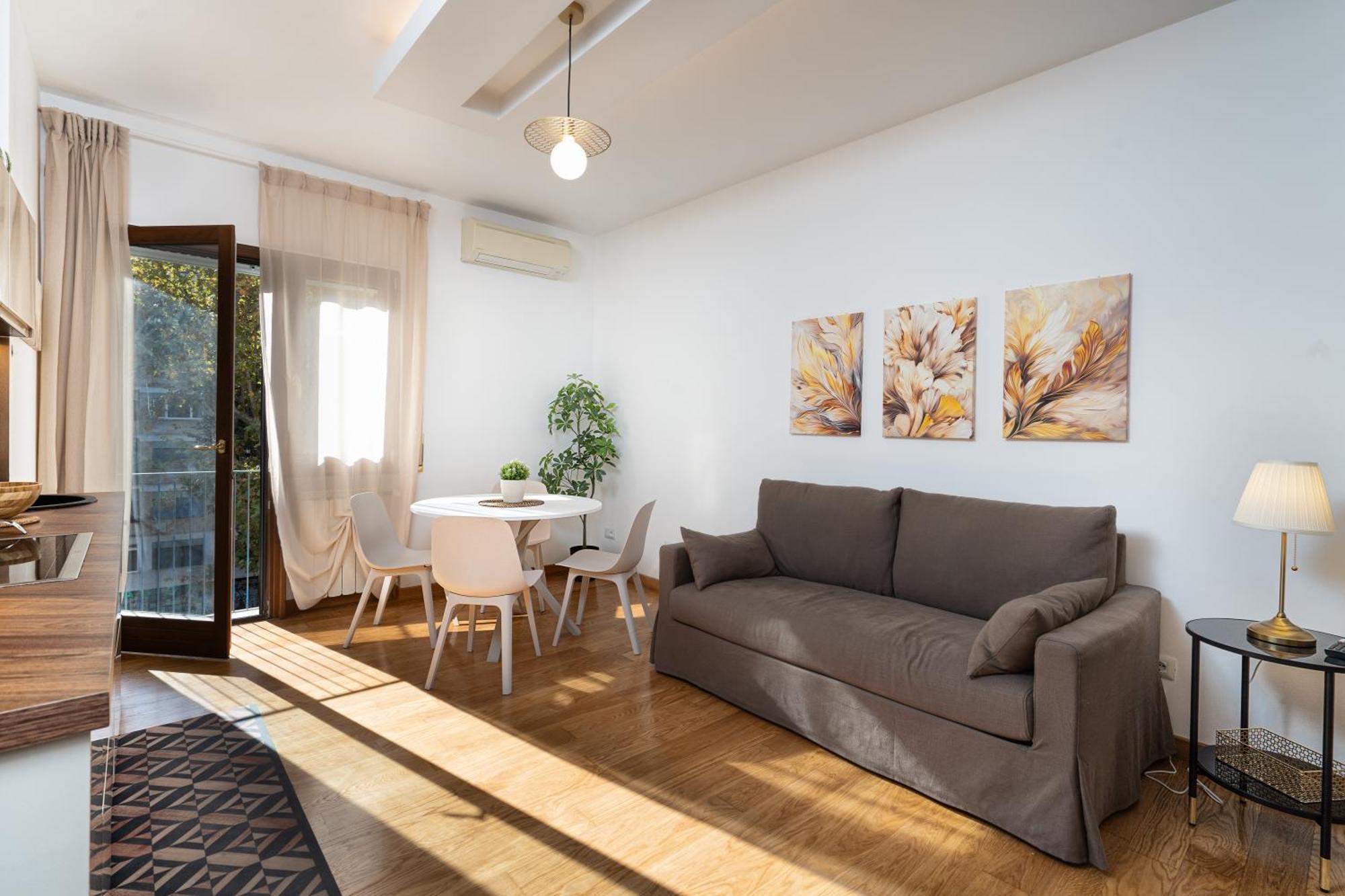 Your Place In Roma